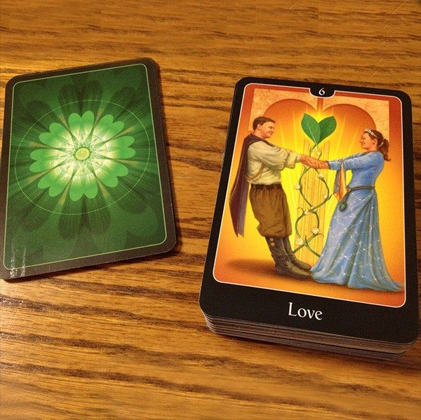 psychic-tarot-for-the-heart-3-600×599