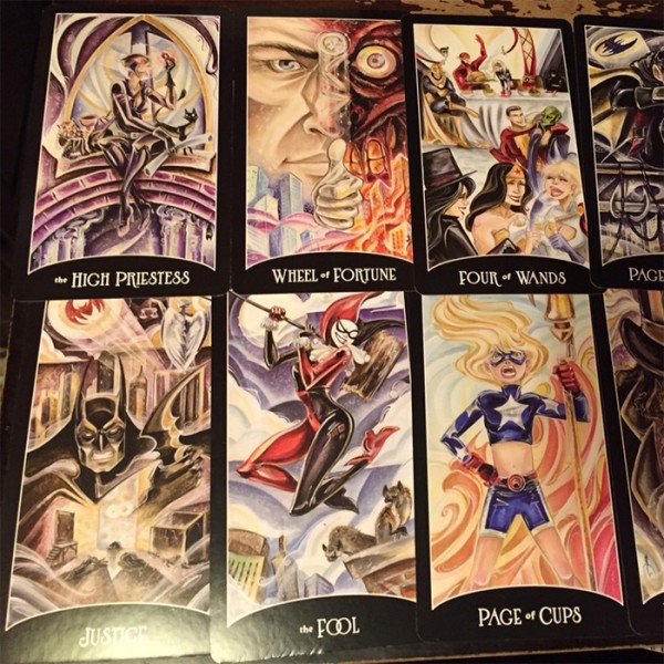 Justice-League-Tarot-Cards-12-600×600