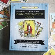 Complete-Book-of-the-Rider-Waite-Smith-Tarot-1