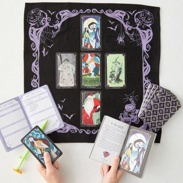 Nightmare-Before-Christmas-Tarot-Deck-And-Guidebook-Gift-Set-6