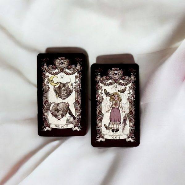 Vacant-House-Tarot-Mini-Edition-6